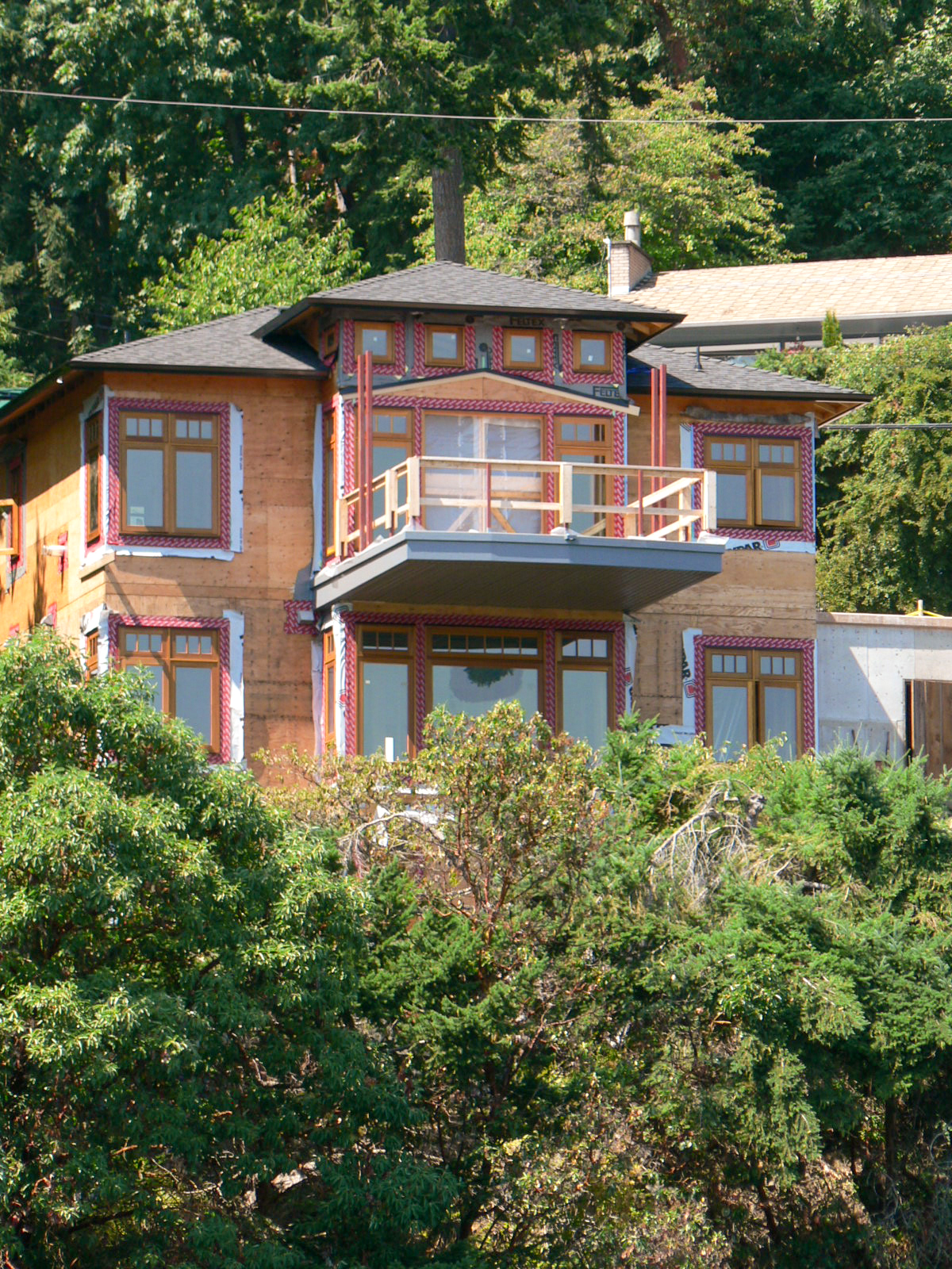 Cliffside Residence 12