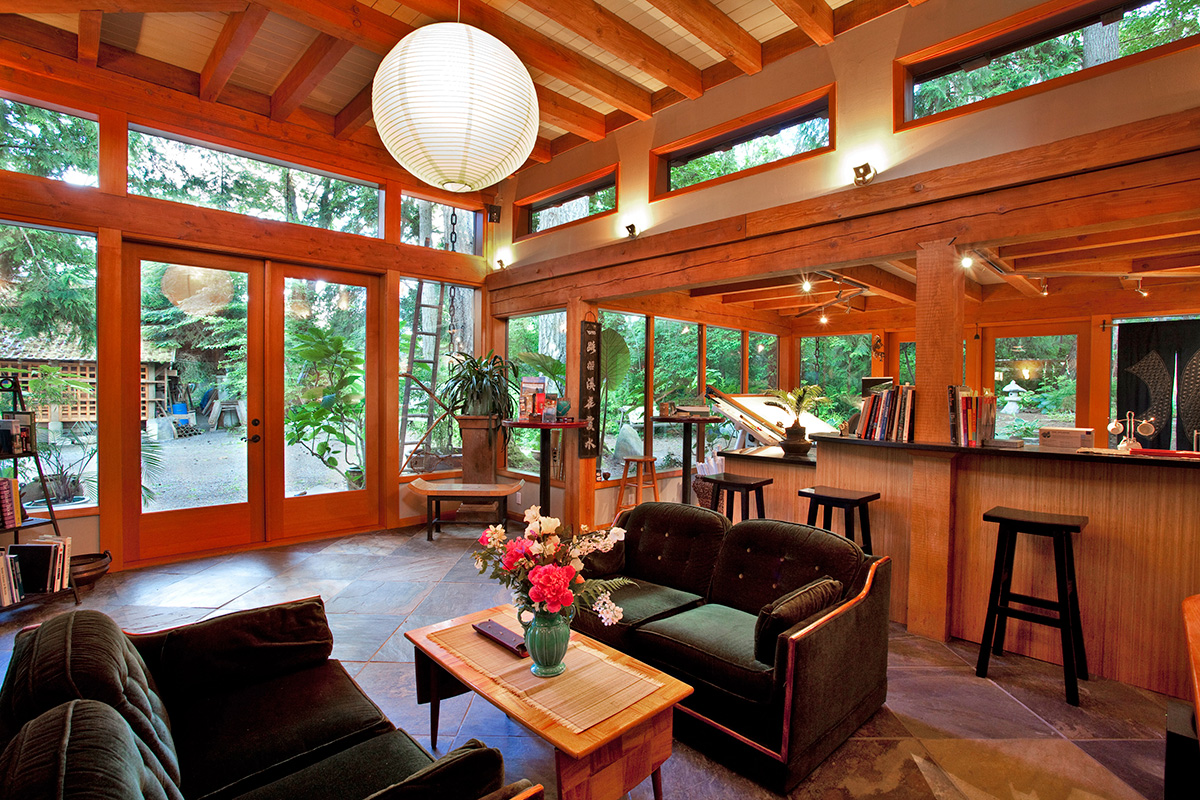 Dave’s Modern Japanesque Studio 7